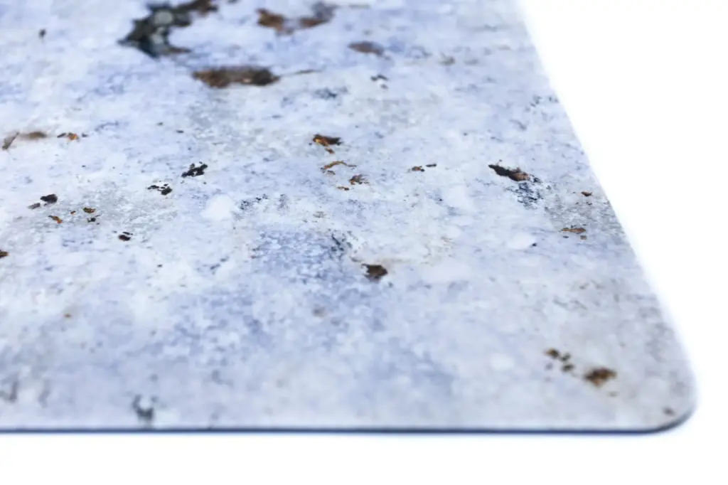 [5905794512430] Tundra 44”x60” / 112x152 cm - single-sided rubber mat (sans sac de transport)