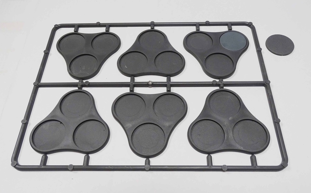 [5060191725033,movement trays,VXB009] Plateaux de mouvements d'escarmouche - Socles de 25mm - 18 plateaux de 3 figurines